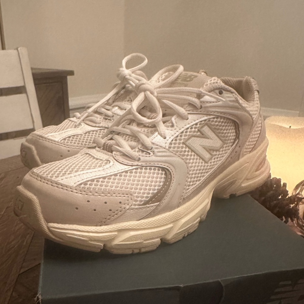 New Balance 530 Beige 8.5 - Picture 10 of 11